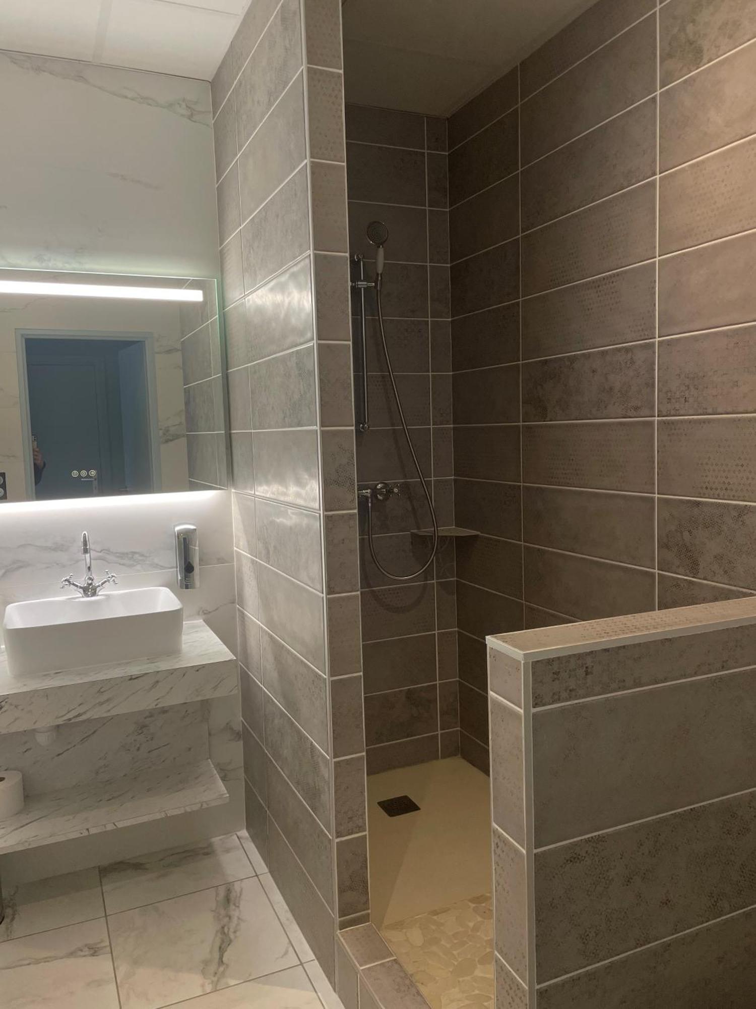 Domaine Clairfontaine Noyarey - Suites Junior Eksteriør bilde